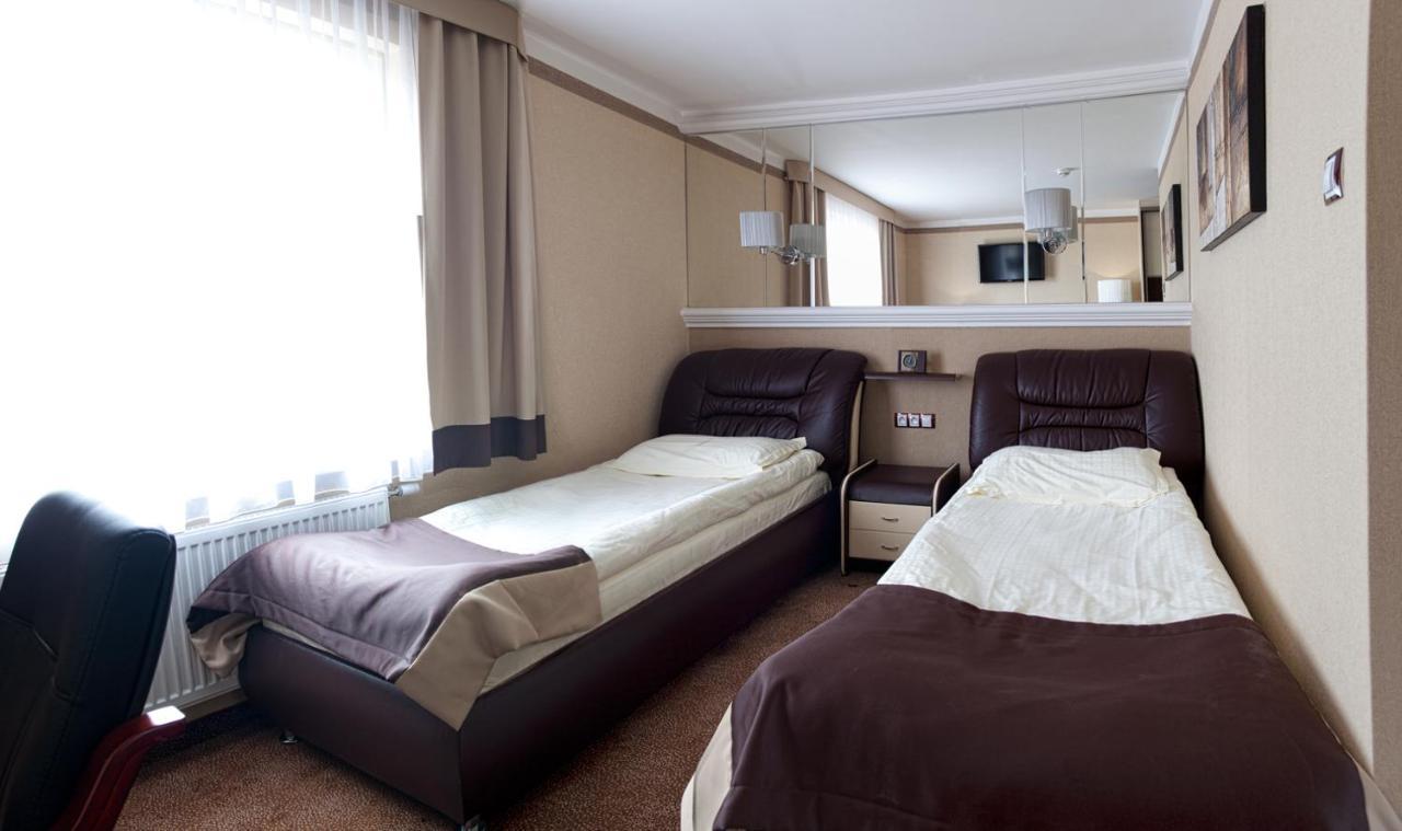 M Hotel Sosnowiec Eksteriør billede