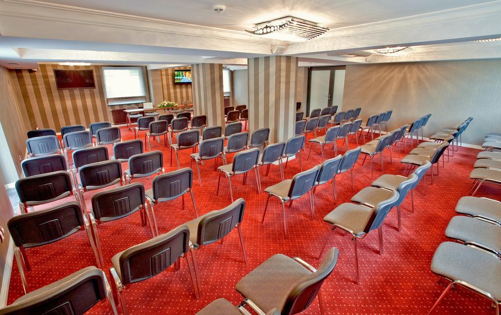 M Hotel Sosnowiec Eksteriør billede