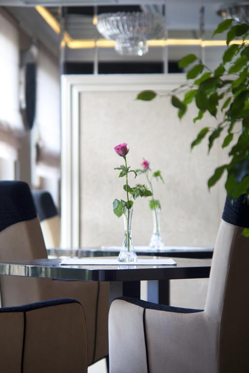M Hotel Sosnowiec Eksteriør billede