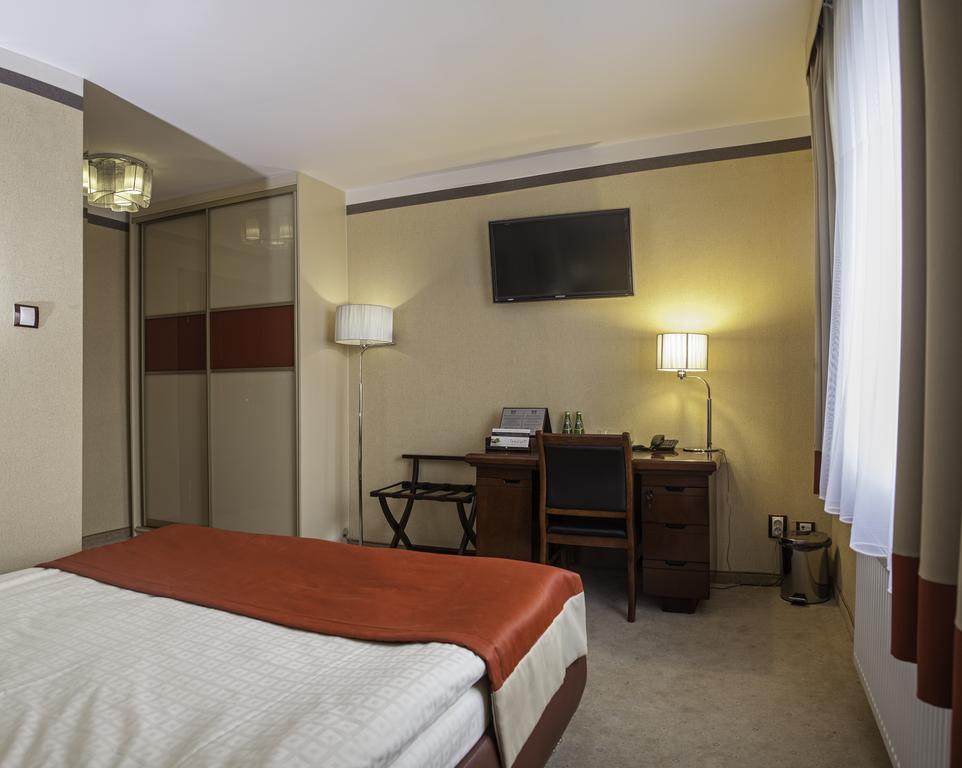 M Hotel Sosnowiec Eksteriør billede