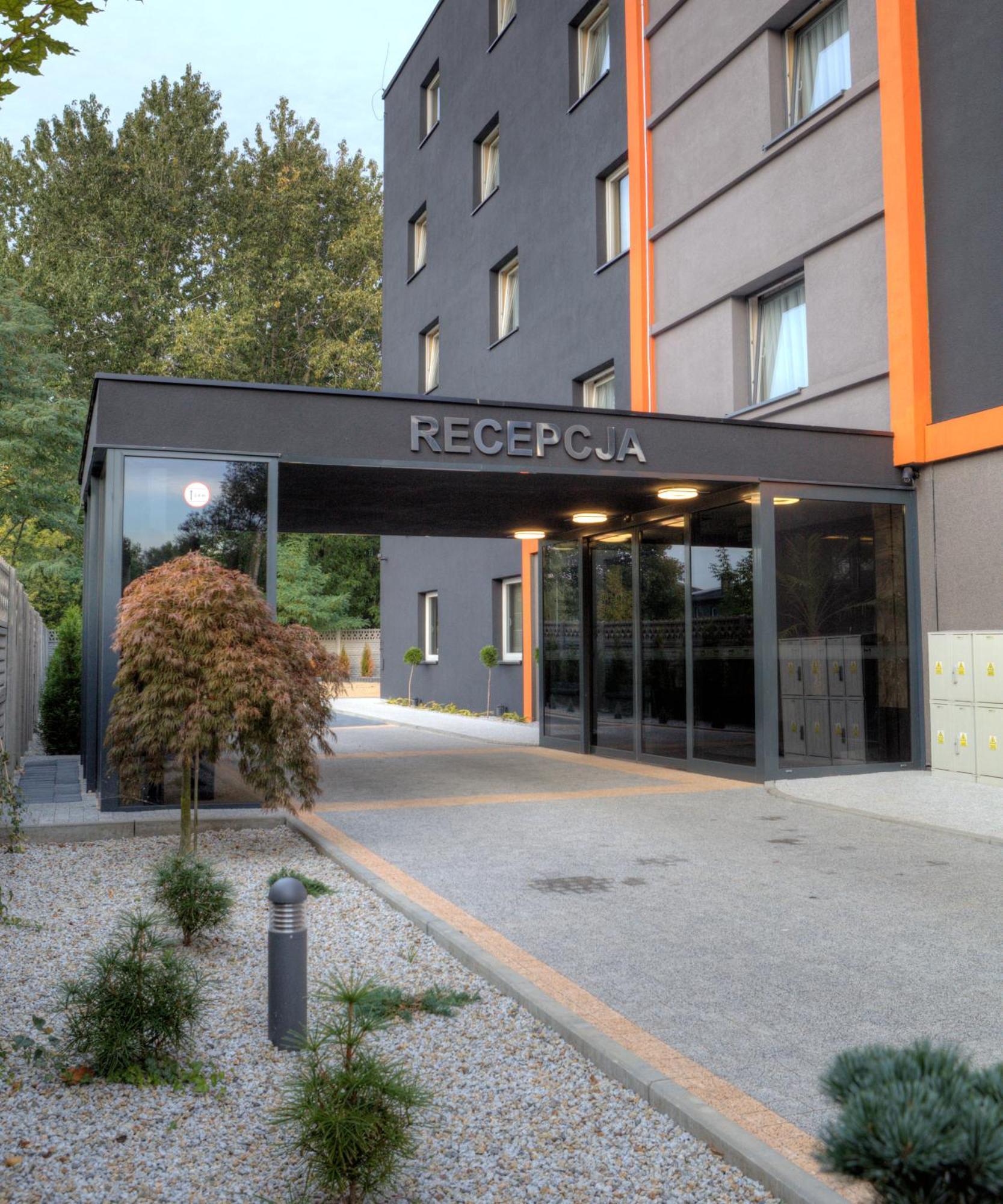 M Hotel Sosnowiec Eksteriør billede