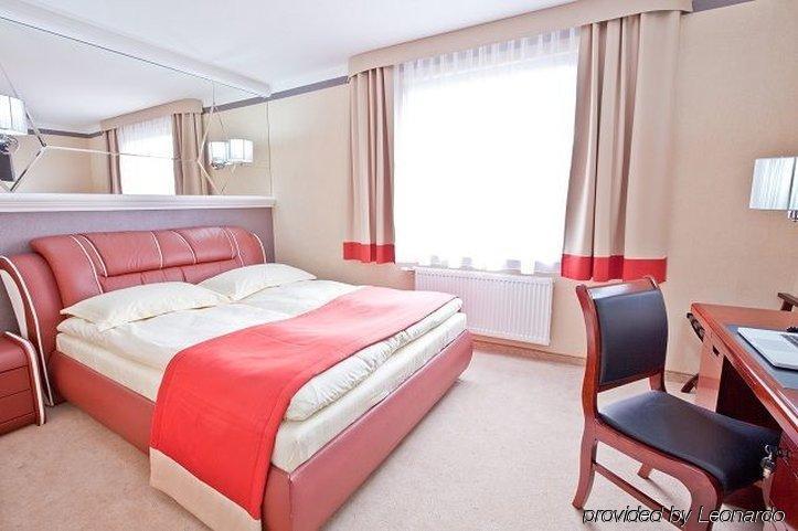 M Hotel Sosnowiec Værelse billede