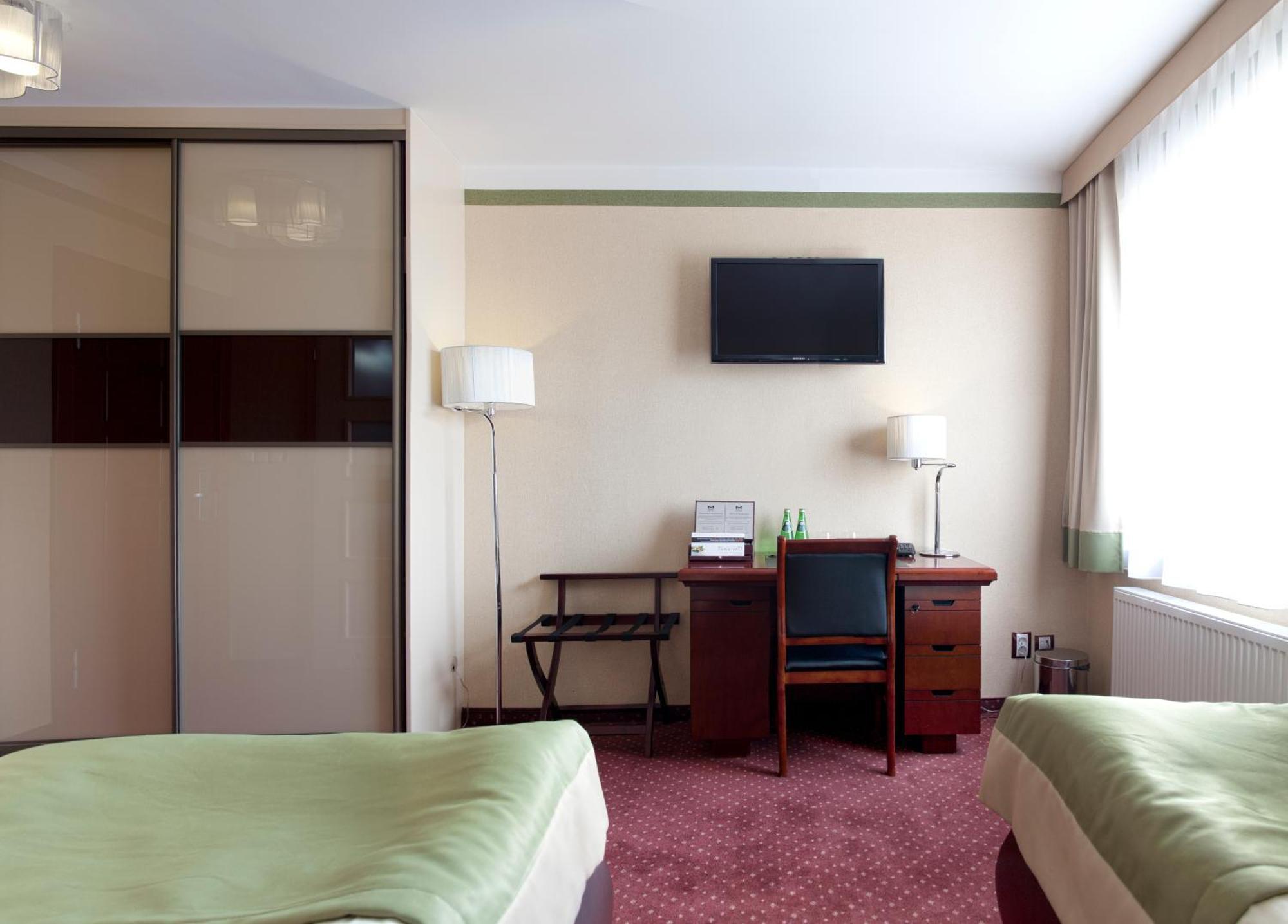 M Hotel Sosnowiec Eksteriør billede