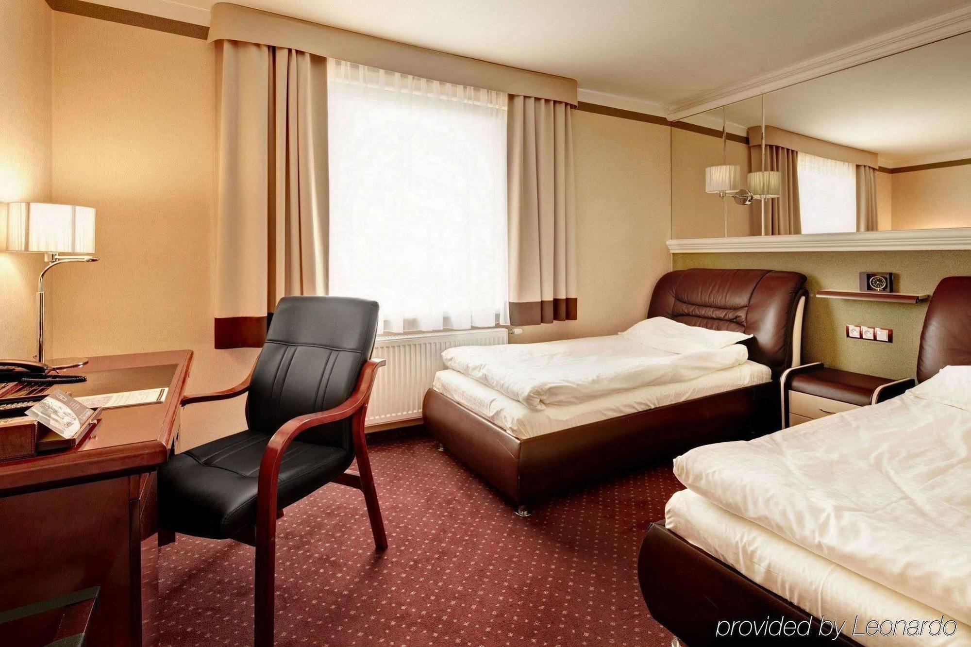 M Hotel Sosnowiec Eksteriør billede
