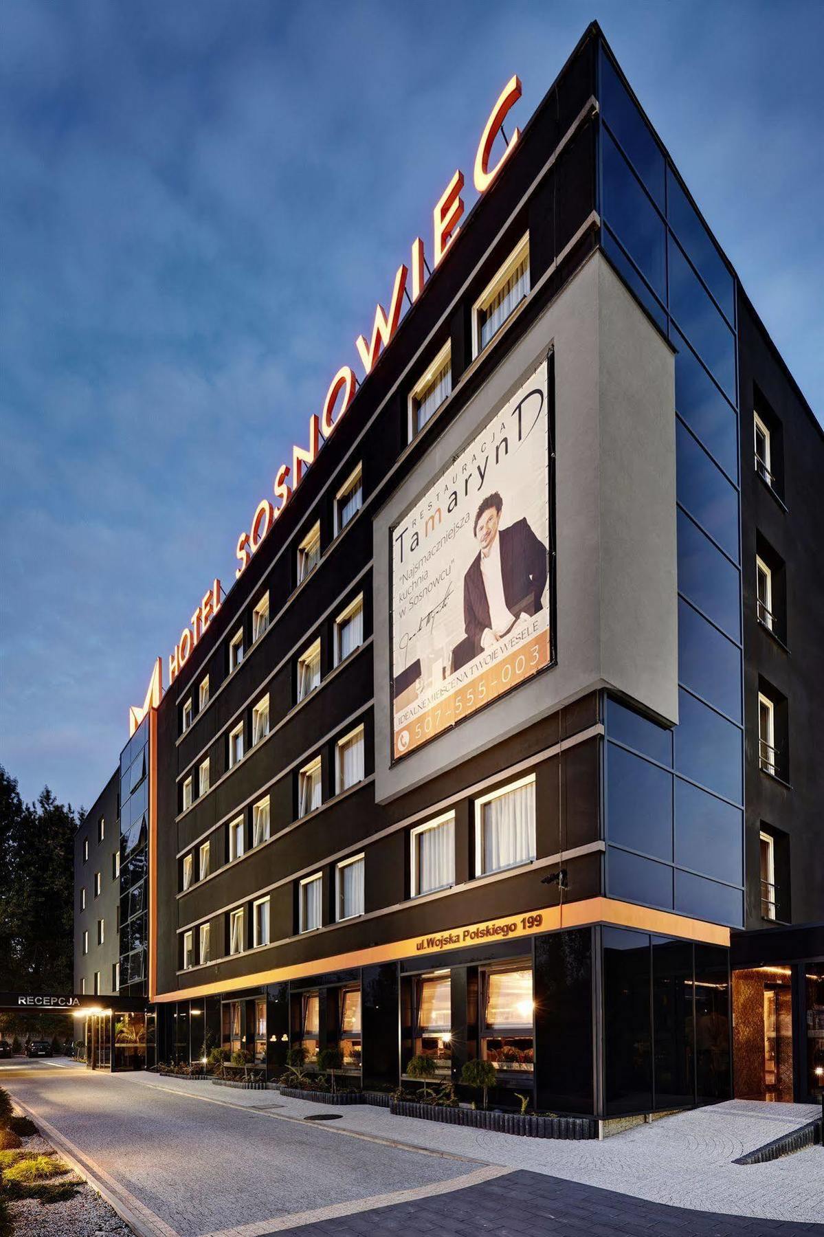 M Hotel Sosnowiec Eksteriør billede